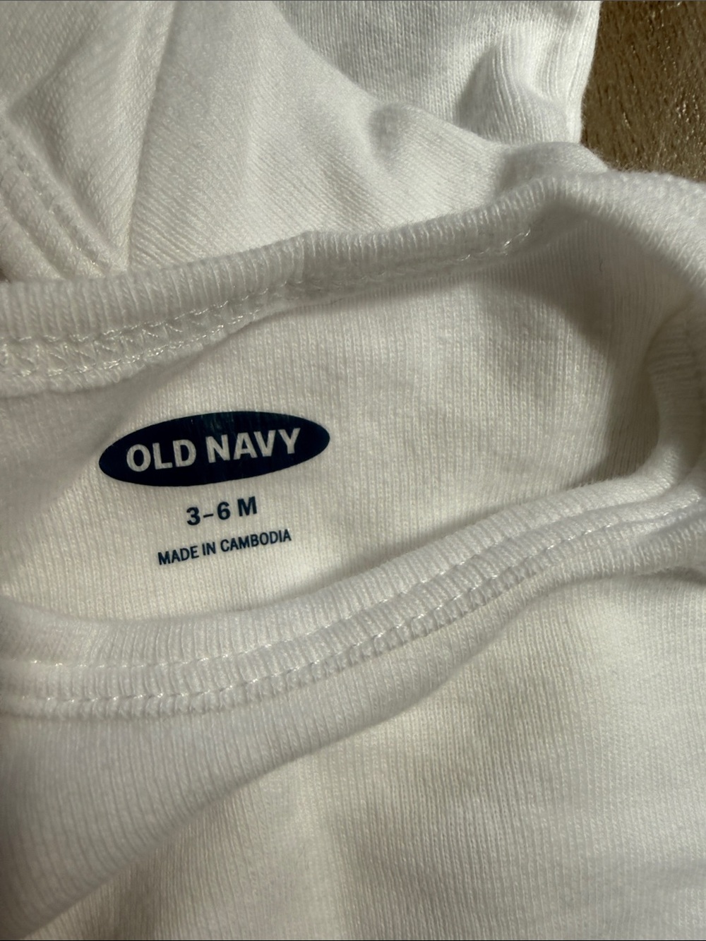 Old Navy White Short-Sleeve Baby Onesies Pack. NWOT - Picture 3 of 3